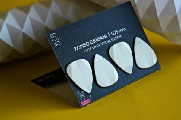 Elegant Card Holders for Every Professional Need” Elegant Card Holders for Every Professional Need"