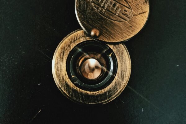 Lulu Keychain: Stylish, Fun, and Functional Accessory