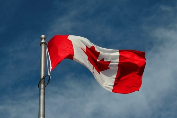 Trump Suggests Making Canada the 51st State
