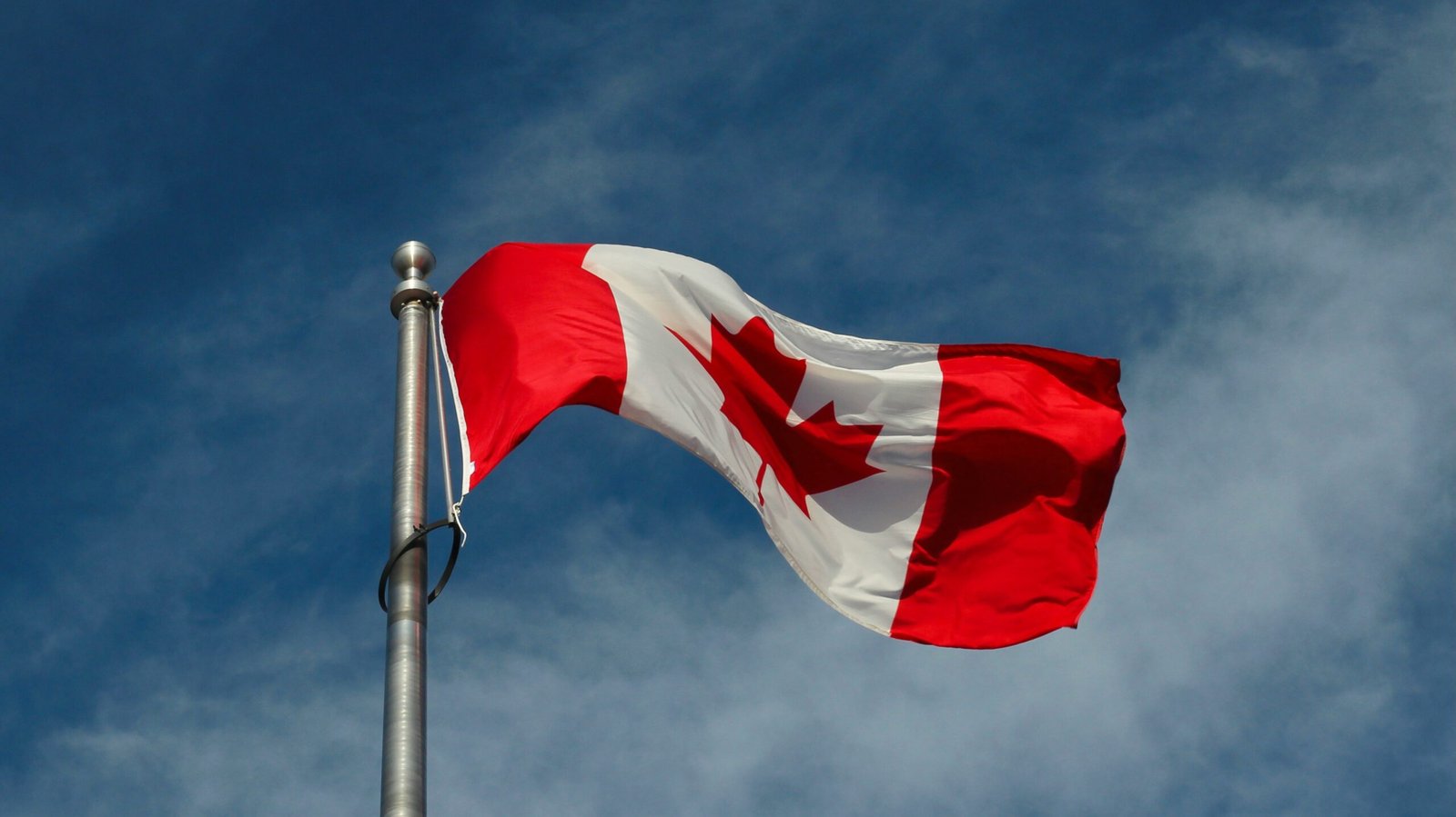 Trump Suggests Making Canada the 51st State