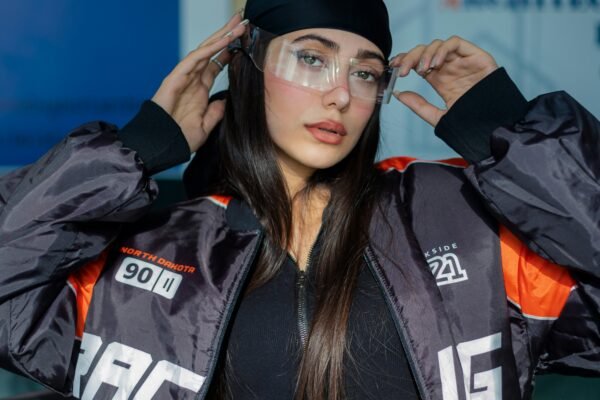 “Revolutionizing Vision: Augmented Reality Glasses Future” "Revolutionizing Vision: Augmented Reality Glasses Future"
